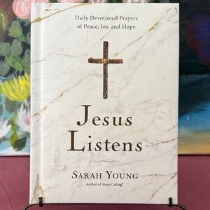 Sarah Young Jesus Listens Devotional Book - White